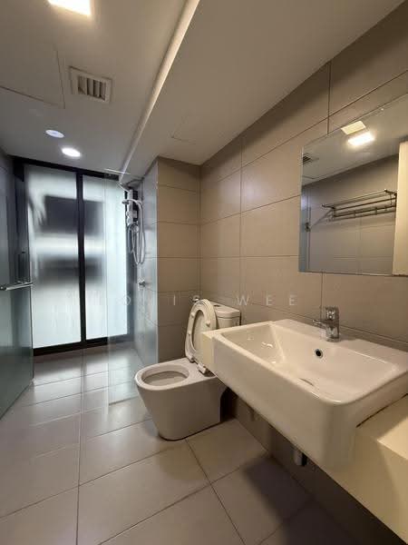 Service Residence for Rent at Residensi Estetik 8 (Est8) - Louis Wee - Bathroom - PropertyGuru.com.my