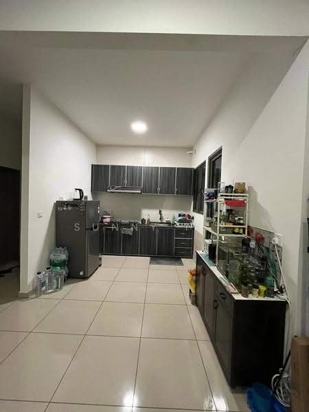 Condominium for Sale at Tree Sparina - Sunny Tse - Kitchen - PropertyGuru.com.my