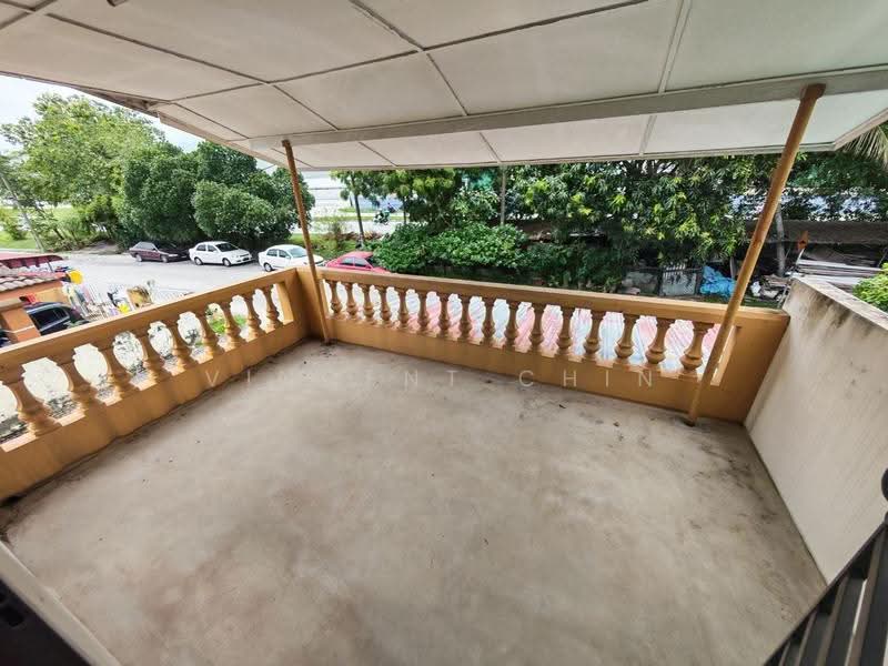 2-storey Terraced House for Rent in Taman Gamelan (Menglembu) - Vincent Chin - Balcony - PropertyGuru.com.my