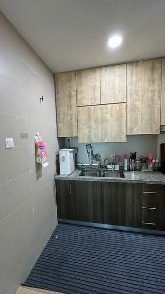 Service Residence for Sale at D'Secret Garden (Pangsapuri Kempas Indah) - Ben Foo - Kitchen - PropertyGuru.com.my