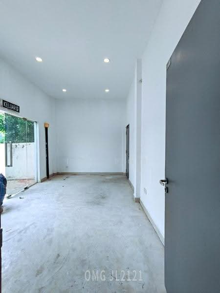Semi-D Factory for Rent in Klang (Selangor) - Ivy Por - Interior - PropertyGuru.com.my