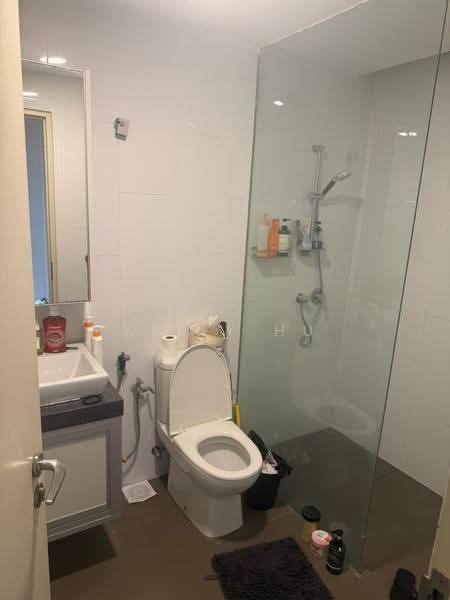 Service Residence for Rent at Establishment Bangsar (Menara Teguh Bangsar) - Kelly Hu - Bathroom - PropertyGuru.com.my