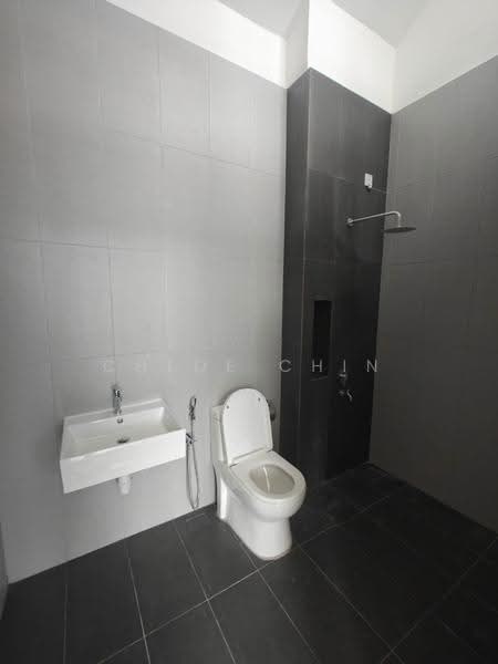 Terraced House for Sale in Kulai (Johor) - Chloe Chin - Bathroom - PropertyGuru.com.my