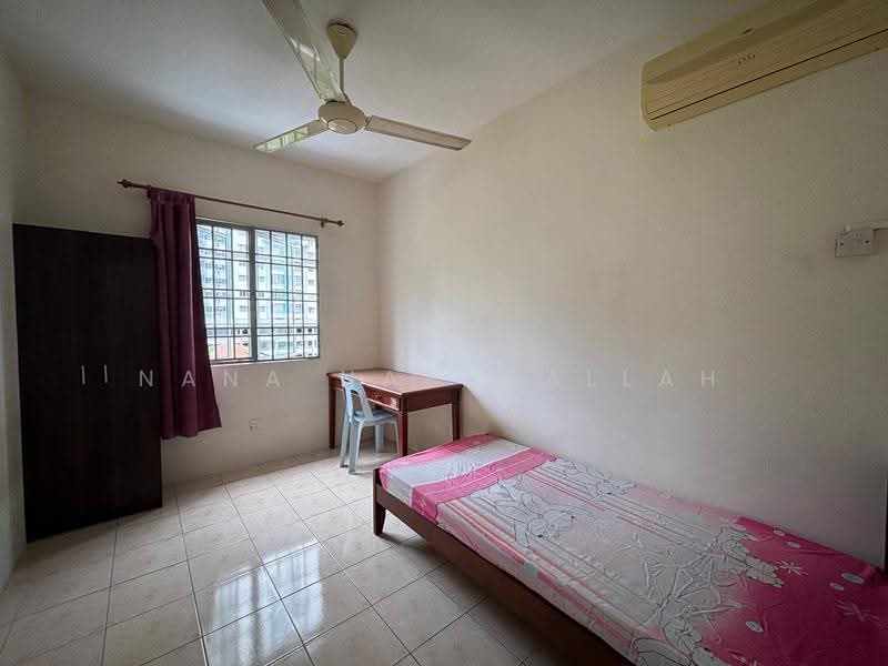Kondominium untuk Dijual di Angkasa Condominiums - Nana Nazarallah - Bedroom - PropertyGuru.com.my