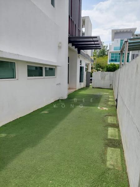Semi-Detached House for Sale in Cyberjaya (Selangor) - Tee Bee Yong - Exterior - PropertyGuru.com.my