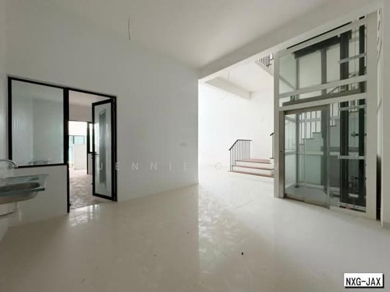 Rumah Teres untuk Dijual di Duta Villa (Setia Alam) - Jennie Chew - Interior - PropertyGuru.com.my