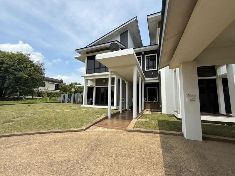 Bungalow House for Sale in Perdana Lakeview East (Cyberjaya) - Diyana Norrzuan - PropertyGuru.com.my