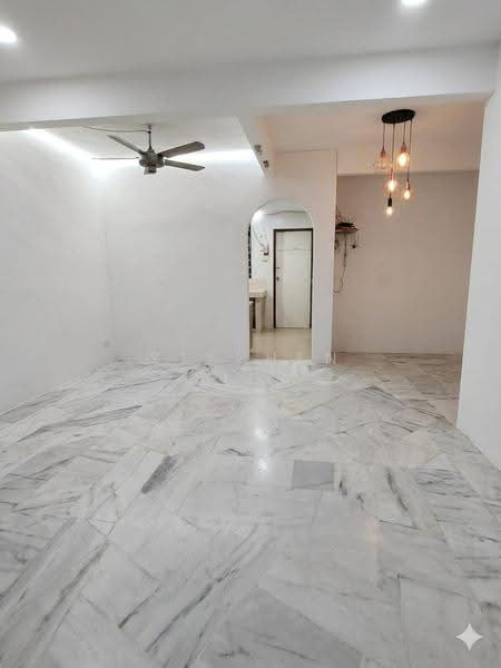 2-storey Terraced House for Sale in Taman Arkid (Menglembu) - Stephen Siew - Living Room - PropertyGuru.com.my