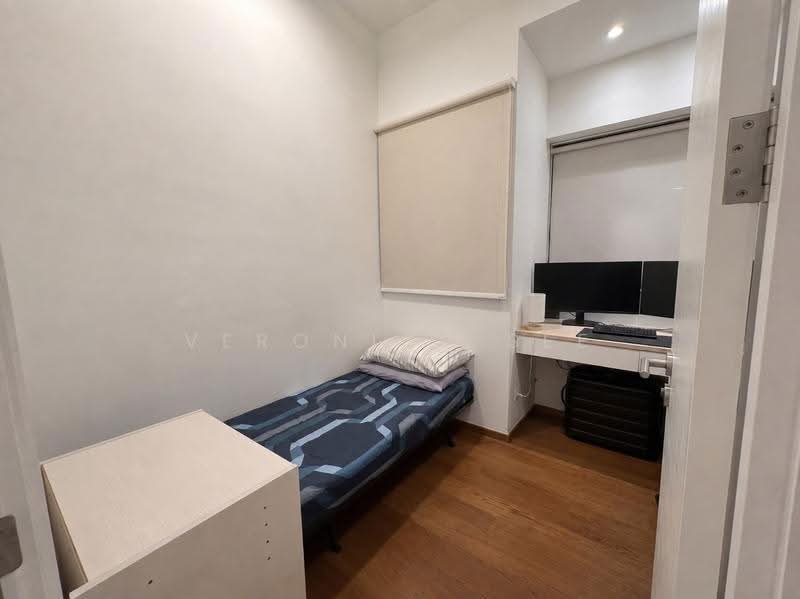 Kondominium untuk Dijual di Westside Three - Veronica See - Bedroom - PropertyGuru.com.my