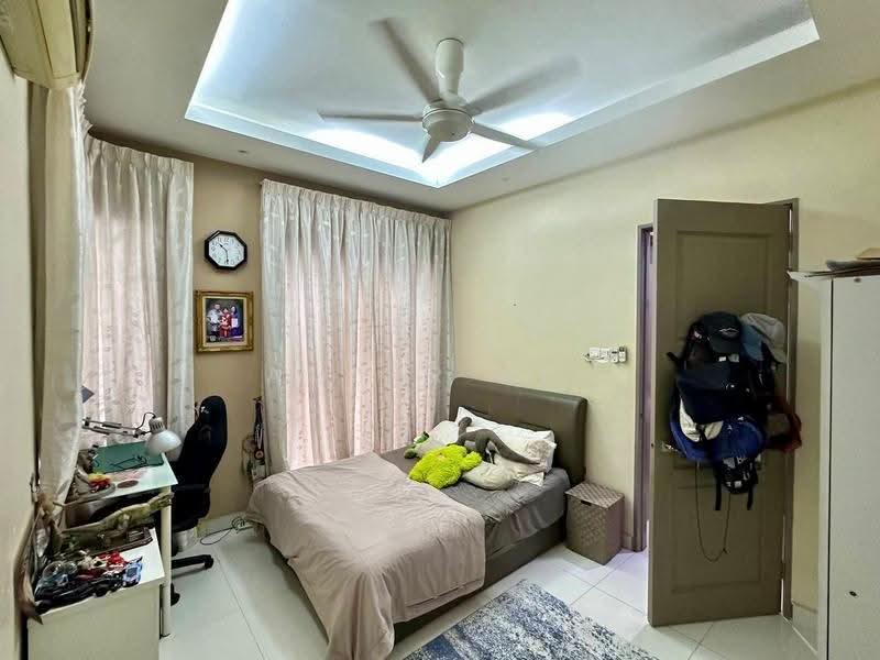 Rumah Berkembar untuk Dijual di D'Kayangan (Shah Alam) - Ameer Ali - Bedroom - PropertyGuru.com.my