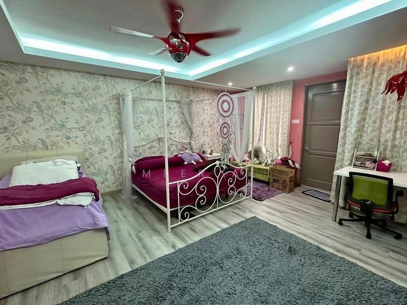 Rumah Berkembar untuk Dijual di D'Kayangan (Shah Alam) - Ameer Ali - Bedroom - PropertyGuru.com.my
