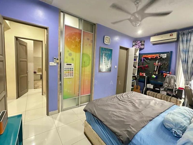 Rumah Berkembar untuk Dijual di D'Kayangan (Shah Alam) - Ameer Ali - Bedroom - PropertyGuru.com.my