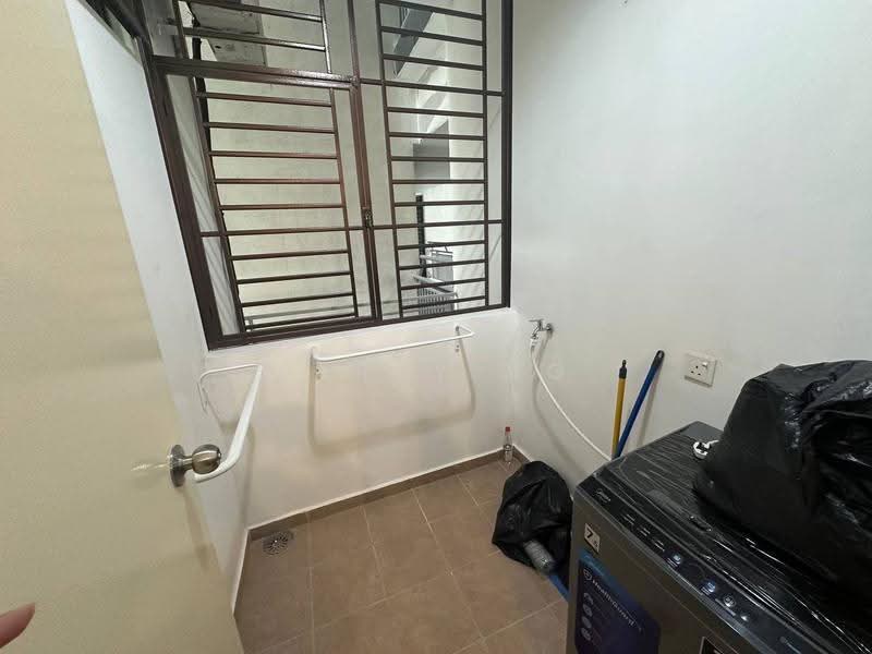 Service Residence for Rent at D'Summit Residences - Larry Ng - Interior - PropertyGuru.com.my