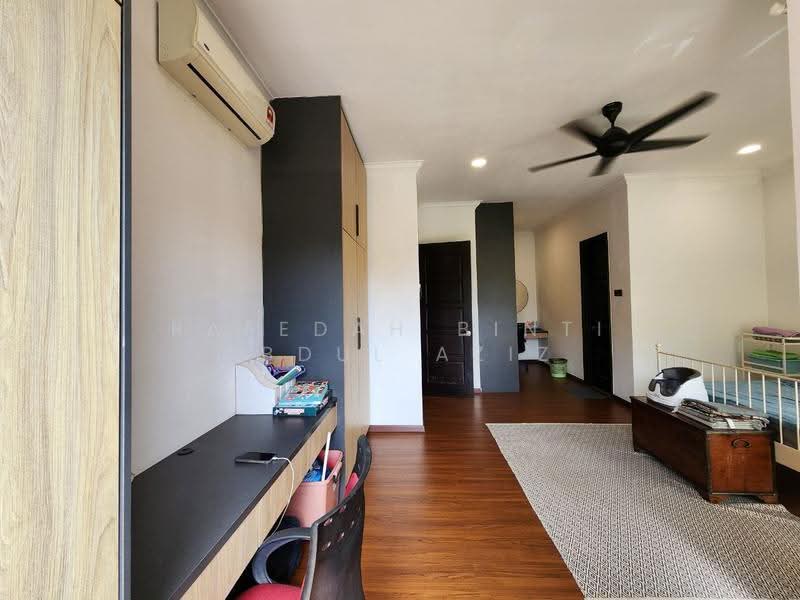 Agricultural Land for Sale in Kampung Sungai Serai (Hulu Langat) - Rafedah Binti Abdul Aziz - Bedroom - PropertyGuru.com.my