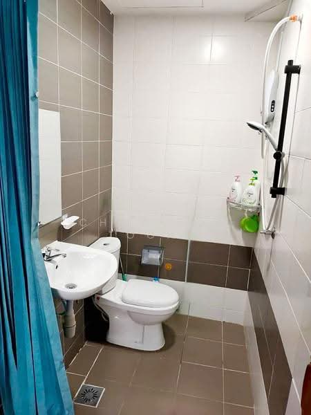 Condominium for Rent at Residence 8 - Chow Kok Toong - Bathroom - PropertyGuru.com.my