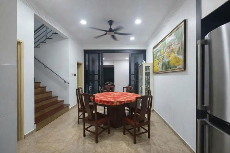 2-storey Terraced House for Sale in Taman Seri Austin (Tebrau) - Ben Foo - Dining Room - PropertyGuru.com.my