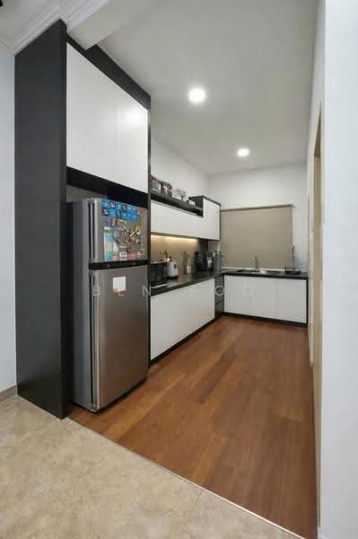 2-storey Terraced House for Sale in Taman Seri Austin (Tebrau) - Ben Foo - Kitchen - PropertyGuru.com.my