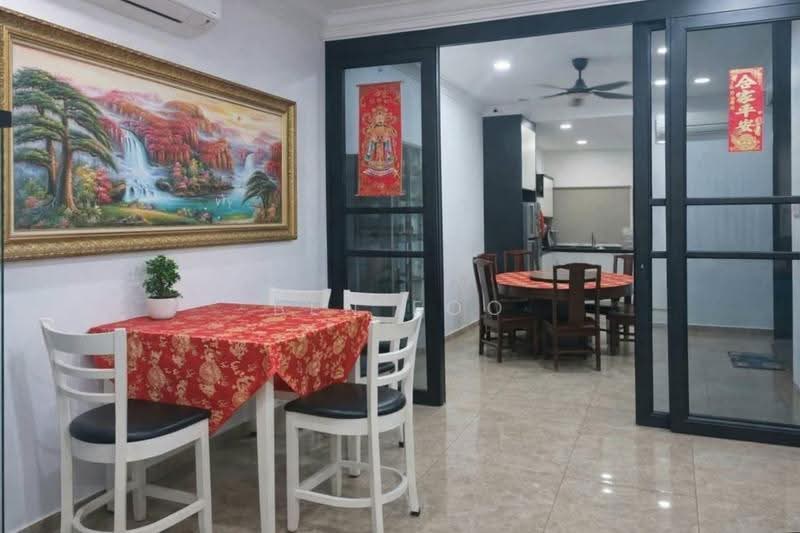 2-storey Terraced House for Sale in Taman Seri Austin (Tebrau) - Ben Foo - Dining Room - PropertyGuru.com.my