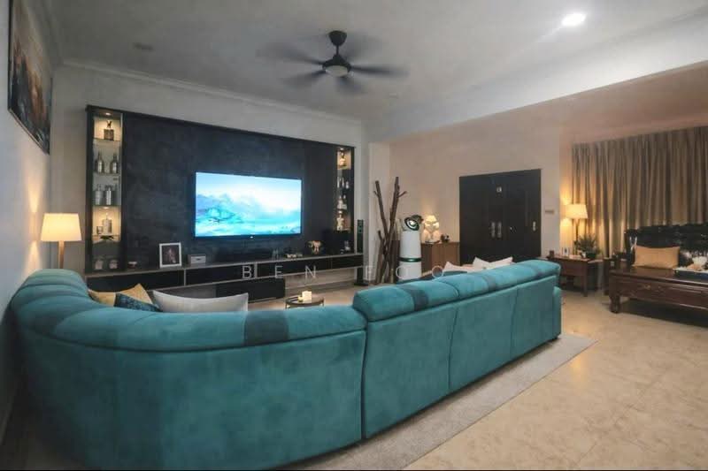 2-storey Terraced House for Sale in Taman Seri Austin (Tebrau) - Ben Foo - Living Room - PropertyGuru.com.my