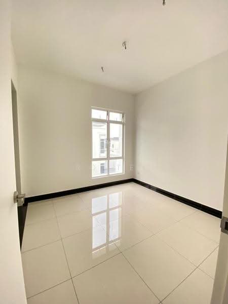Rumah Kluster untuk Disewa di setia tropika (Johor Bahru) - RQ Tee - PropertyGuru.com.my