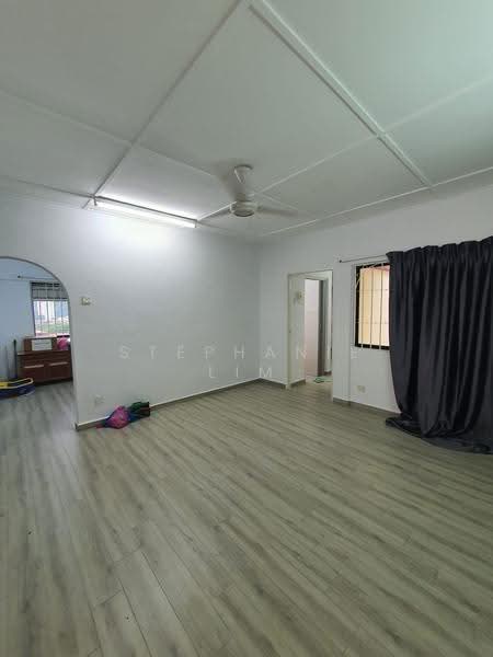 Apartment for Rent at Taman Pekaka Block 33 - Stephanie Lim - PropertyGuru.com.my