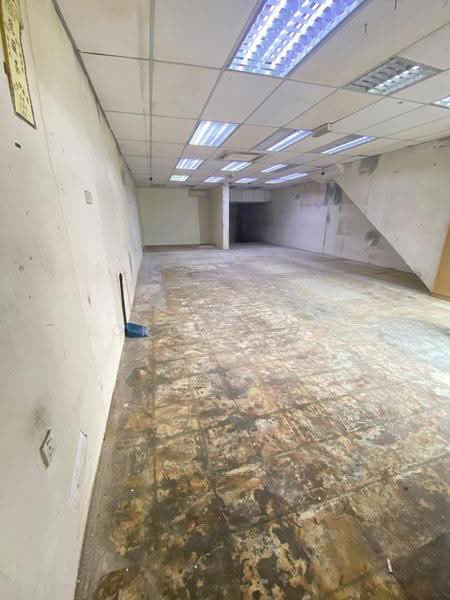 Shop for Rent in Taman Pelangi (Johor Bahru) - Torow Yeow - Interior - PropertyGuru.com.my
