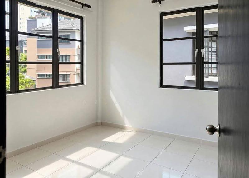 Condominium for Sale at Villa OUG - Azizol . - PropertyGuru.com.my