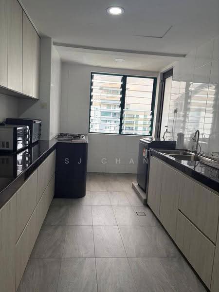 Condominium for Rent at The Straits View Condominium - SJ CHAN - Kitchen - PropertyGuru.com.my