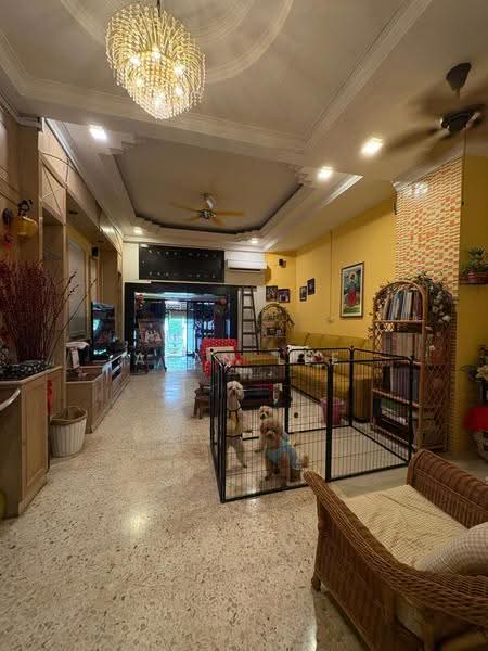 2.5-storey Terraced House for Sale in Taman Melawati (Ulu Kelang) - Alan Lee - Living Room - PropertyGuru.com.my