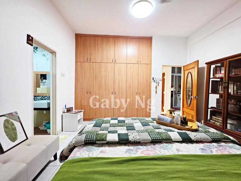 Rumah Berkembar untuk Dijual di Sungai Long (Bandar Sungai Long) - Gaby Ng - Bedroom - PropertyGuru.com.my