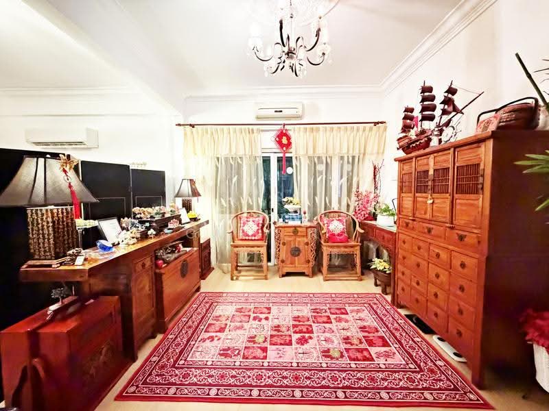 Rumah Berkembar untuk Dijual di Sungai Long (Bandar Sungai Long) - Gaby Ng - Living Room - PropertyGuru.com.my