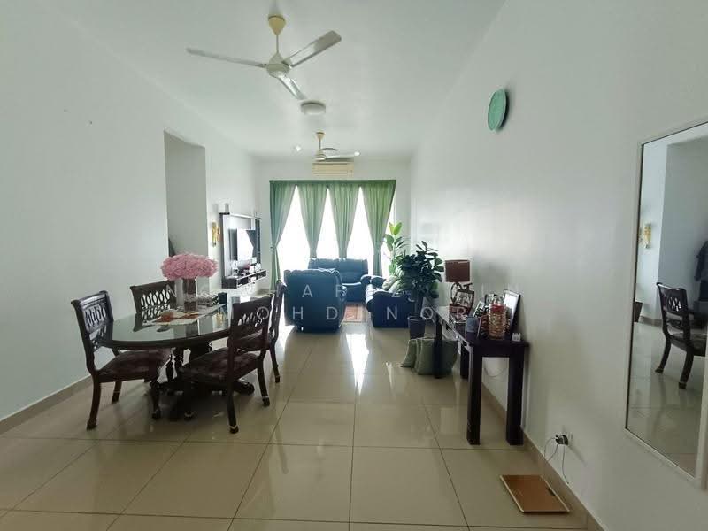 Kondominium untuk Dijual di Riverdale @ Usj One Park - Norhafiz Bin Mohd Nor - Living Room - PropertyGuru.com.my