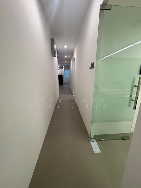 Shop for Rent in Setia Alam (Selangor) - Jack Khor Phor Jiing - Corridor - PropertyGuru.com.my