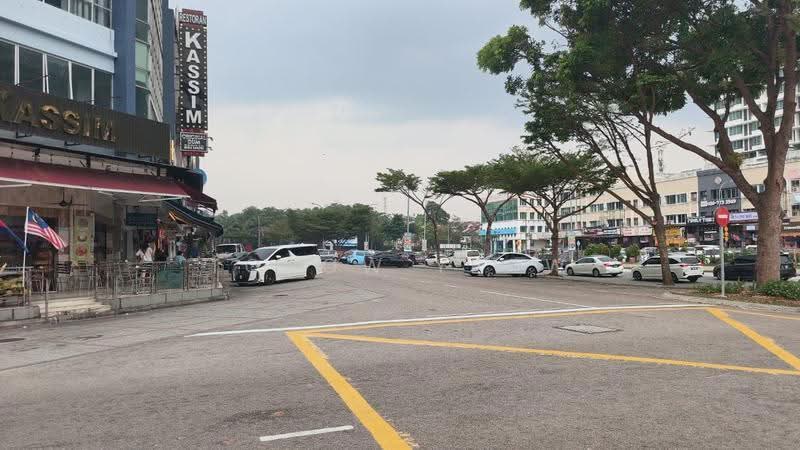 Shop for Sale in Taman Mount Austin (Tebrau) - Torow Yeow - Exterior - PropertyGuru.com.my