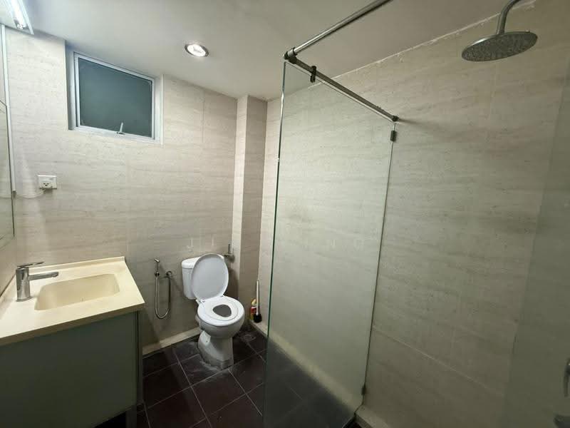 Condominium for Rent at Vista Bay - Jia Ying - Bathroom - PropertyGuru.com.my