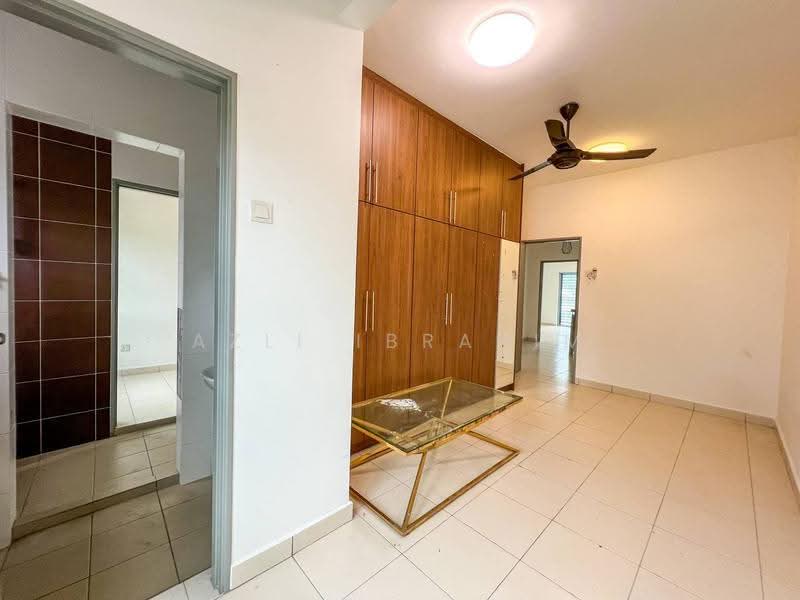 2.5-storey Terraced House for Sale in Sungai Merab (Dengkil) - Azli Ibrahim - Interior - PropertyGuru.com.my