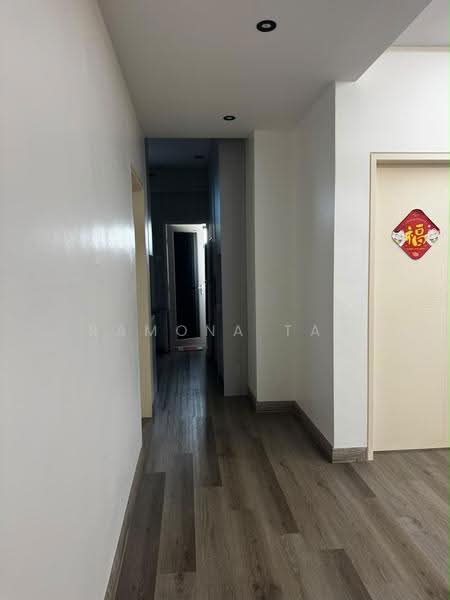 Apartment for Rent at Pangsapuri Peringgit Permai - Ramona Tan - Corridor - PropertyGuru.com.my