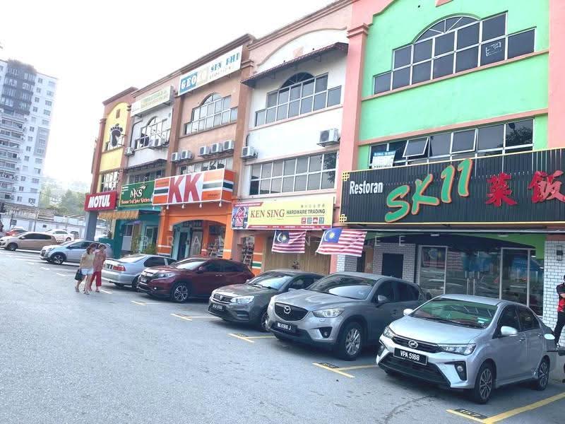 Shop for Rent in Pusat Perdagangan Seri Kembangan (Seri Kembangan) - Brandon Yee - Exterior - PropertyGuru.com.my