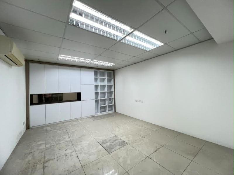 Factory for Rent in Bandar Seri Alam (Masai) - Khoo . - Interior - PropertyGuru.com.my