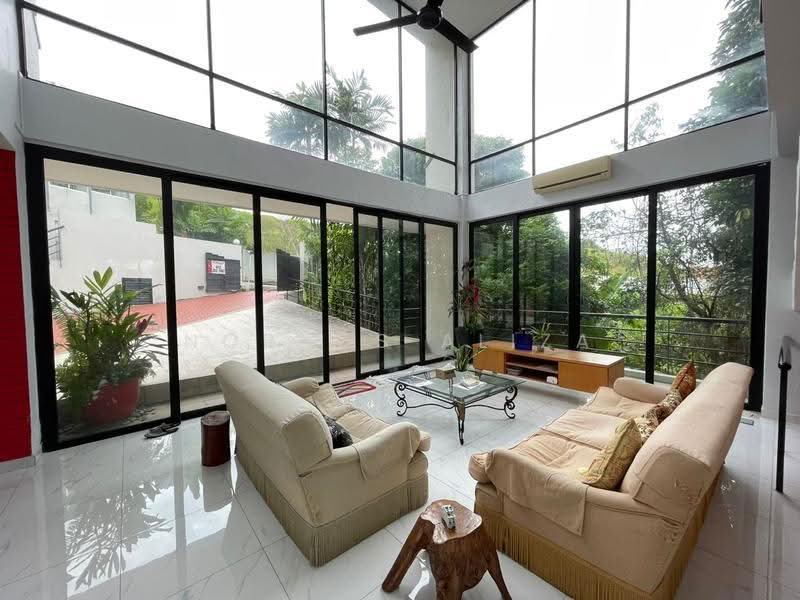 Rumah Banglo untuk Dijual di Bukit Tunku (Kenny Hills) (Kuala Lumpur) - Norros Aliza - Living Room - PropertyGuru.com.my