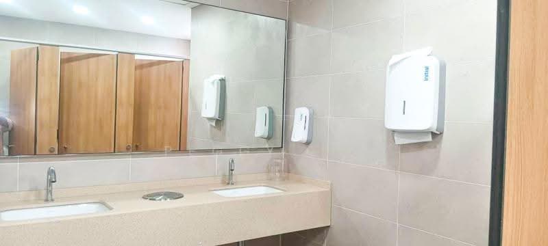 Office for Rent in Petaling Jaya (Selangor) - Peggy Lim - Bathroom - PropertyGuru.com.my