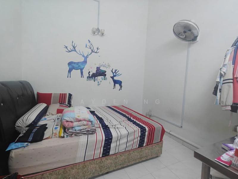 Rumah Teres 1-Tingkat untuk Dijual di Taman Gunung Pulai (Kulai) - Jayden Ng - Bedroom - PropertyGuru.com.my
