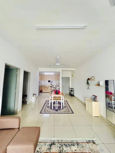 Pangsapuri untuk Disewa di Vista Sungai Ramal - Deeya Yusof - Living Room - PropertyGuru.com.my