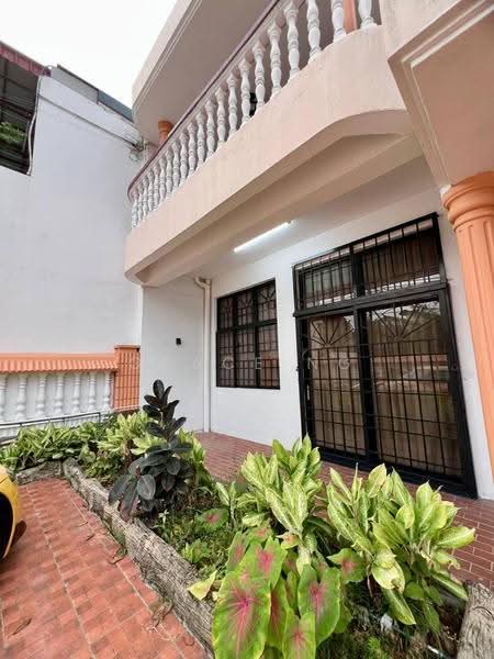 Rumah Berkembar untuk Dijual di Taman Johor Jaya (Johor Bahru) - Grace Ng - Exterior - PropertyGuru.com.my