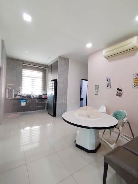 Rumah Banglo untuk Dijual di Paya Rumput (Melaka) - Ramona Tan - Kitchen - PropertyGuru.com.my