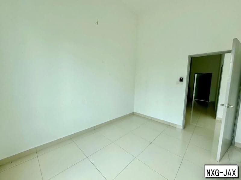 Semi-Detached House for Sale in Canary Garden (Klang) - Jennie Chew - Interior - PropertyGuru.com.my