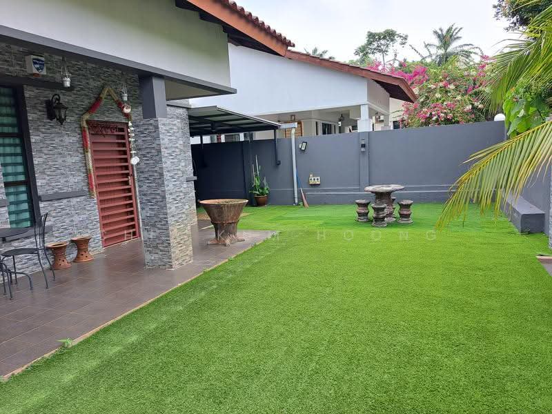 Bungalow House for Sale in Bandar Damansara (Kuantan) - CHIA KUM HOONG - Exterior - PropertyGuru.com.my