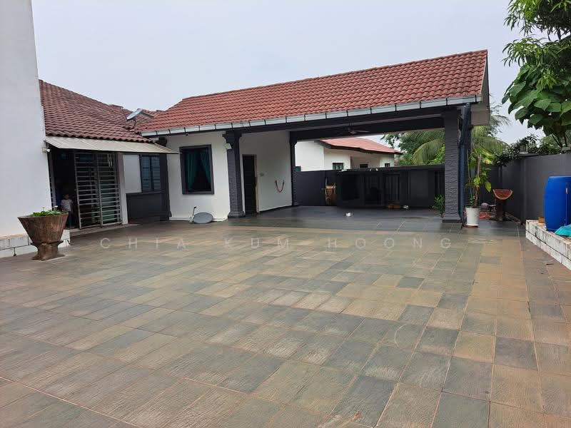 Bungalow House for Sale in Bandar Damansara (Kuantan) - CHIA KUM HOONG - Exterior - PropertyGuru.com.my