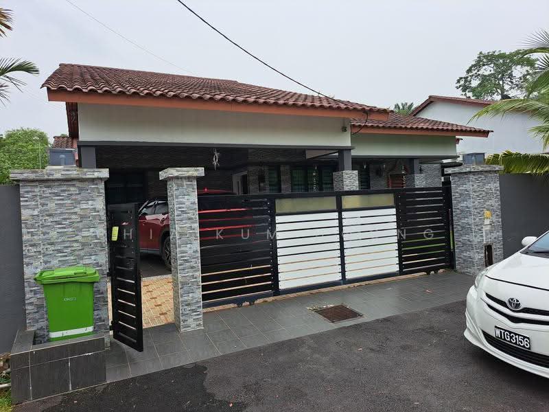 Bungalow House for Sale in Bandar Damansara (Kuantan) - CHIA KUM HOONG - Exterior - PropertyGuru.com.my