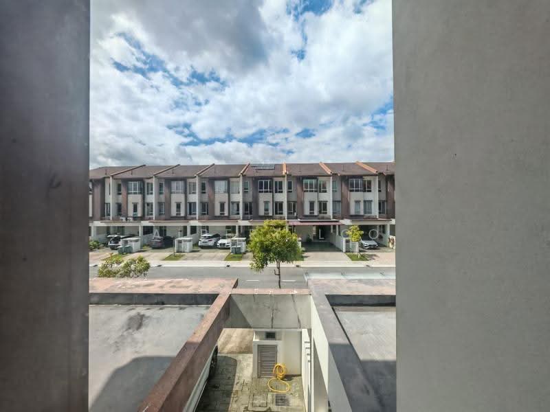 Rumah Teres untuk Disewa di Bandar Tropicana Aman (Telok Panglima Garang) - Albert Loo - Exterior - PropertyGuru.com.my
